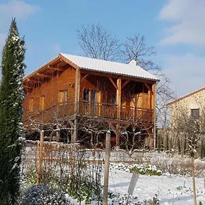 Hébergement de vacances Les Mathieux La Cabane D'en, Bongheat